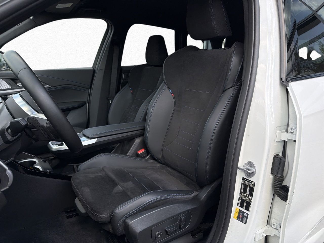 BMW iX1 - Bild 13