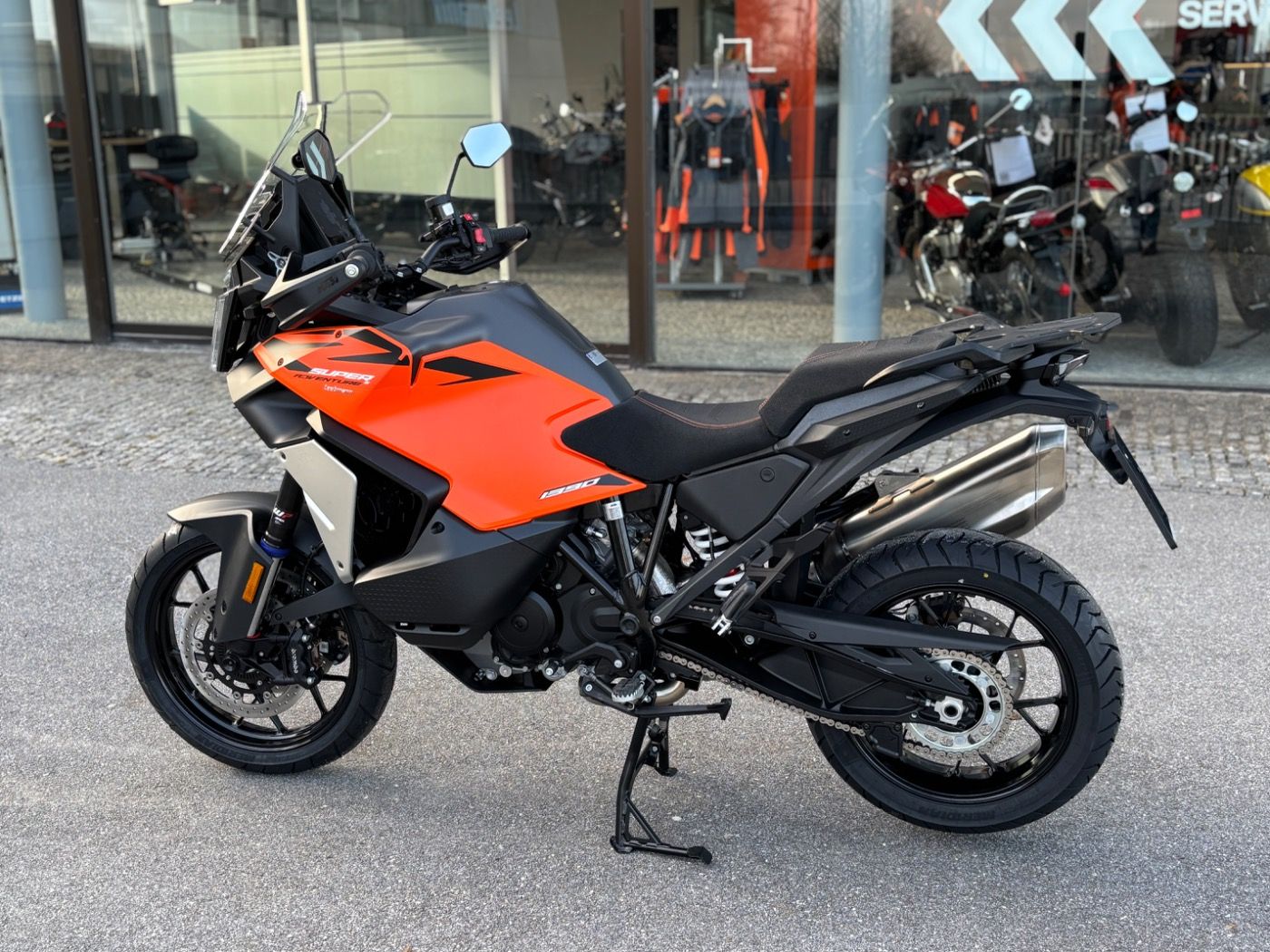 Fahrzeugabbildung KTM 1390 Super Adventure S EVO 4 Jahre Garantie