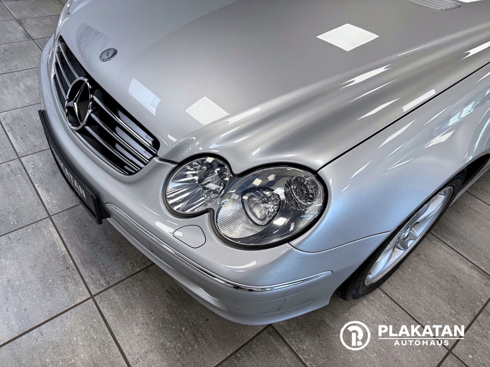 Fahrzeugabbildung Mercedes-Benz CLK 200 Cabrio Leder Memory Bi-Xenon MB-Service