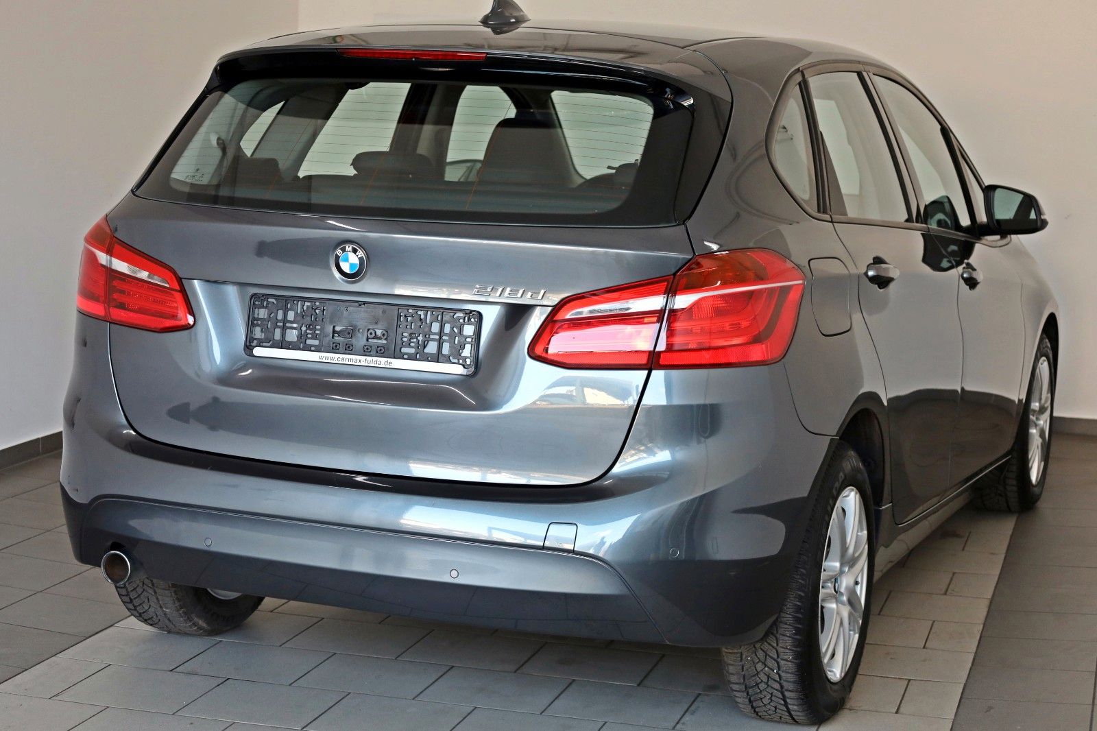 Fahrzeugabbildung BMW 218dA Active Tourer  Navi,LED,SH,PDC,SR+WR