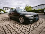 BMW E91 320d LCI / M Paket - BMW 320 aus 2009: Kombi, 320d