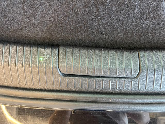 Volkswagen Golf Sportsvan VII Highline *1.HAND*19%MWST*LED*