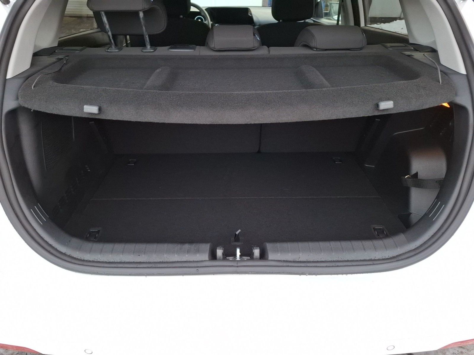 Hyundai i20 - Bild 17