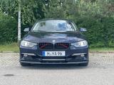 BMW 328i Luxury Line Luxury Line - BMW 328 aus 2011: 328i