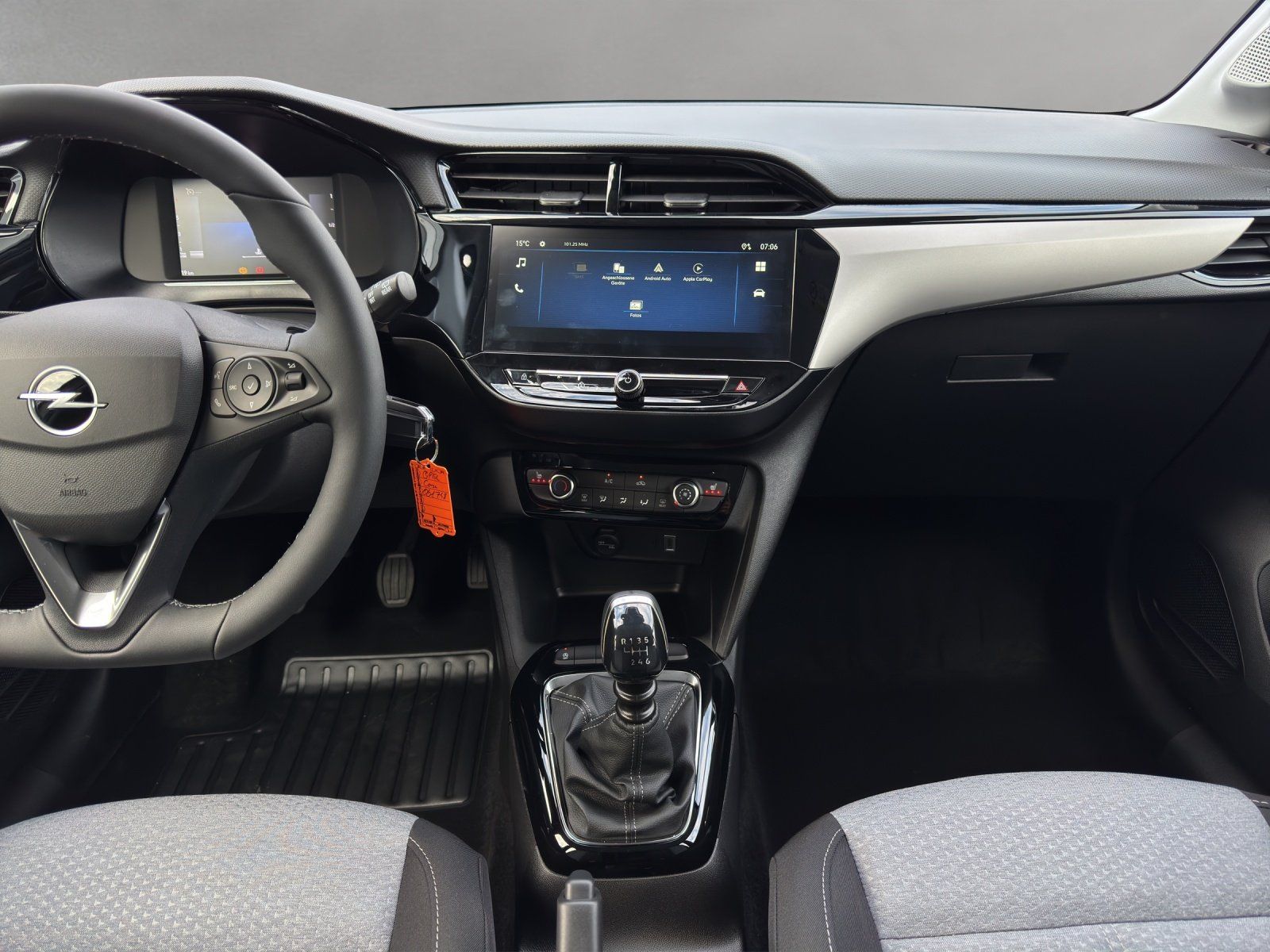 Fahrzeugabbildung Opel Corsa F 1.2 Turbo Edition TECH-PAKET/SHZ/KAMERA/