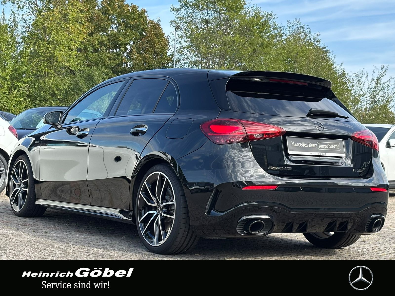 Fahrzeugabbildung Mercedes-Benz AMG A 35 HEAD-UP*PANO*BURMESTER*DISTRONIC*360°*