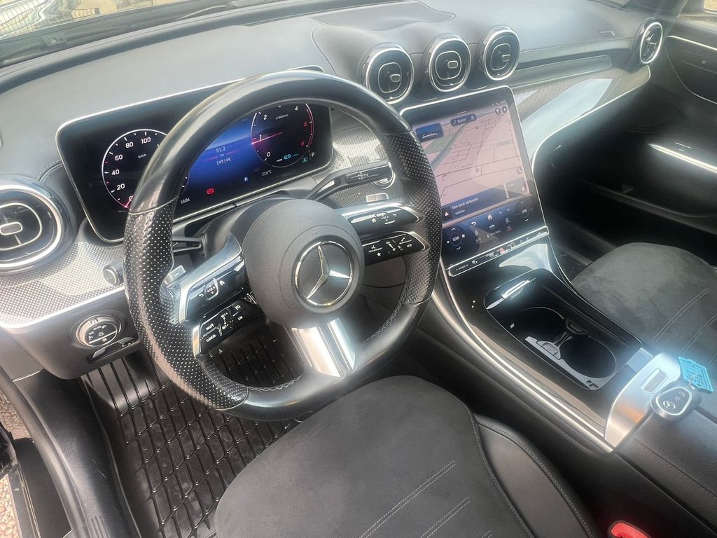 Mercedes-Benz C 220 d 4MATIC T*AMG Paket*Navi*LED*R-Cam