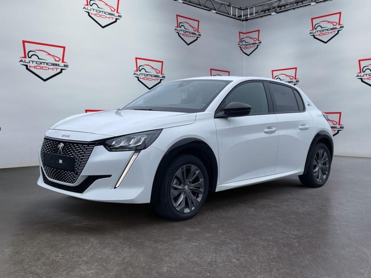 Peugeot 208 e- Allure Pack Elektromotor Navi Digitales C