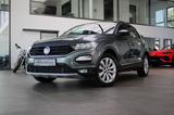 Volkswagen T-ROC 2.0 TDI DSG *SPORT* AHK/ACC/BEATS/CARPLAY - mit Diesel-Antrieb: Grau, Geländewagen
