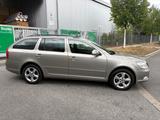 Skoda Octavia Combi Best of*Tempomat*Klima*NAVI*SHZ* - Skoda Octavia: Best Of