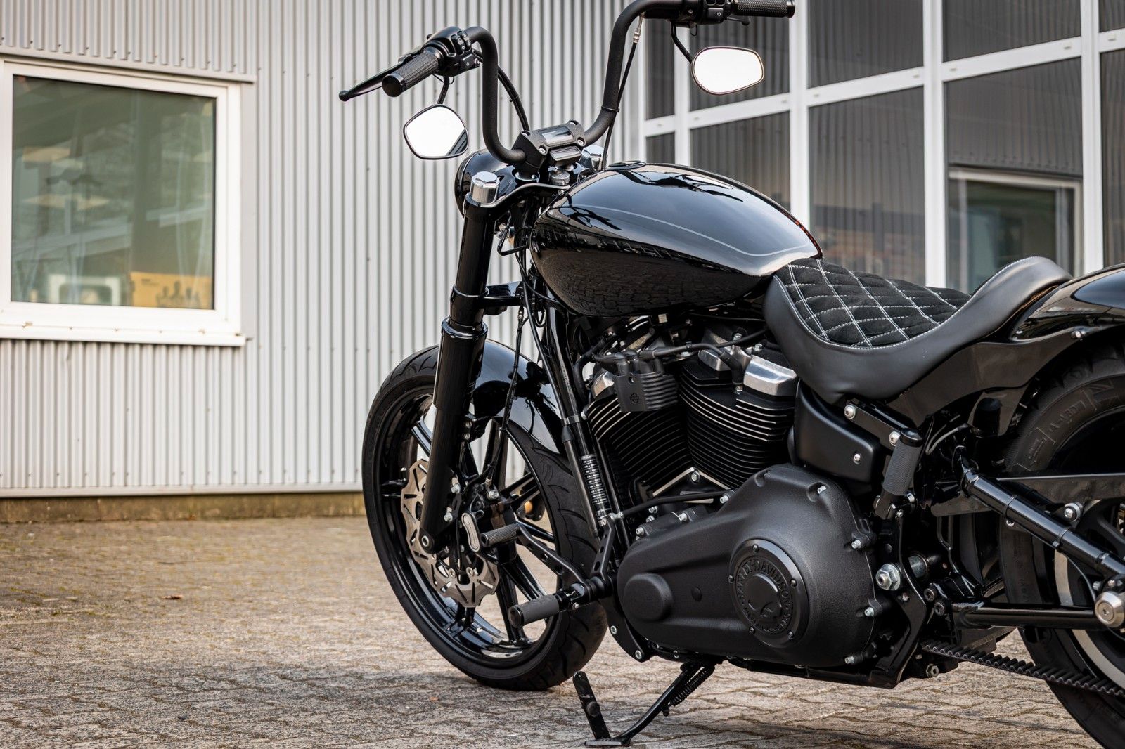 Fahrzeugabbildung Harley-Davidson FXBB STREET BOB SOFTAIL -KESSTECH BTC GANGSTER-