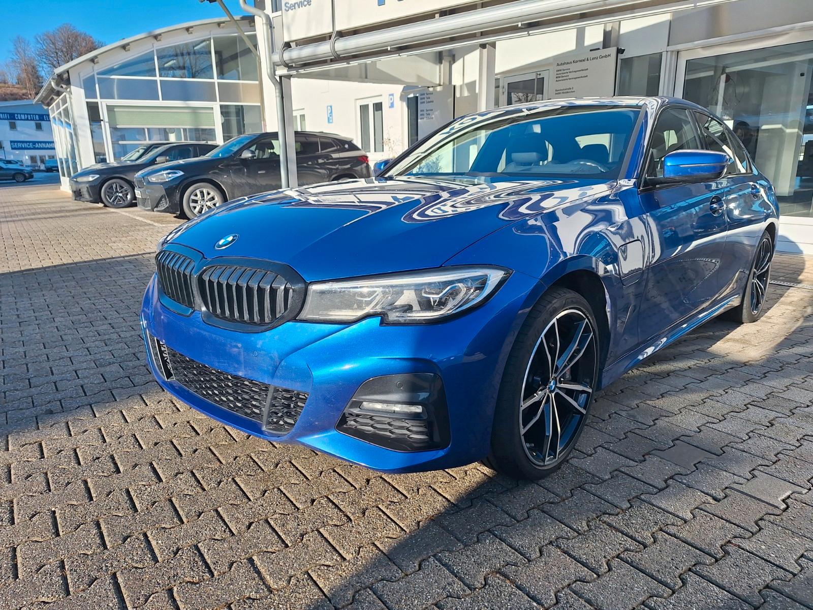 BMW 330e xDrive Lim. M Sport HUD Laser Harman DAB