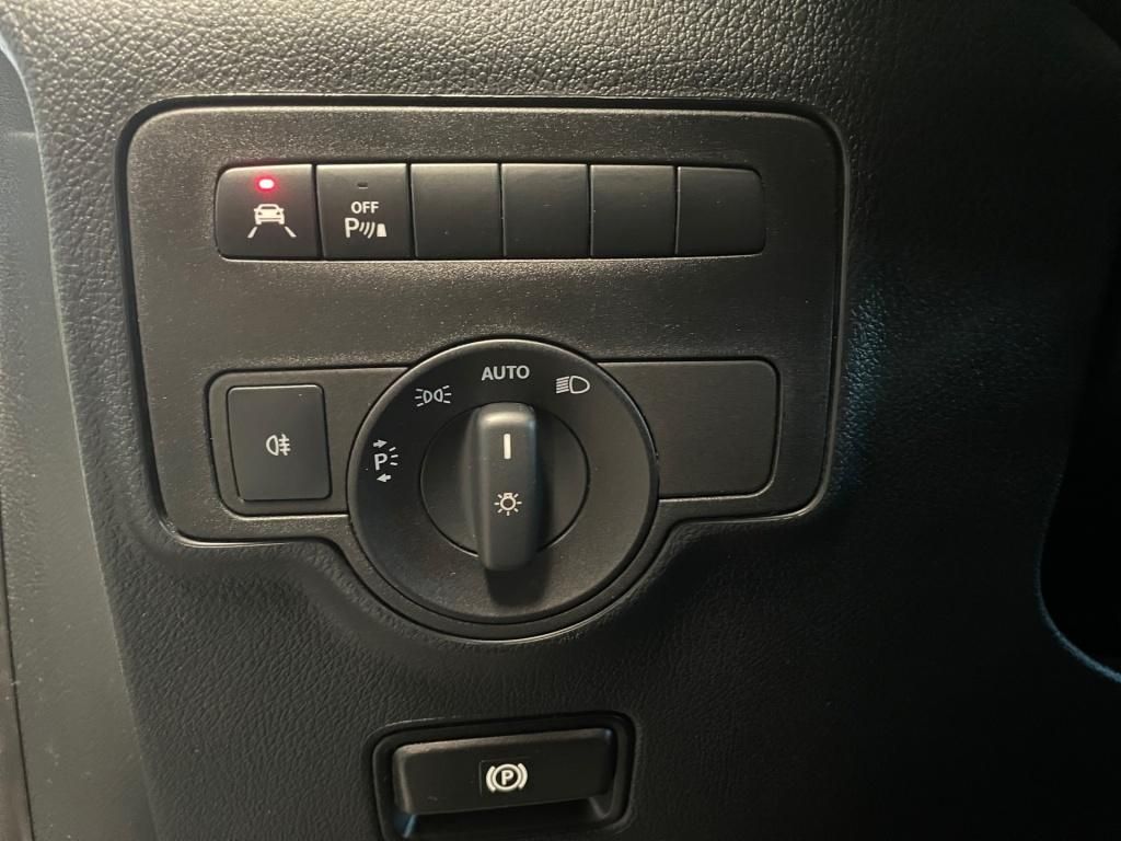 Fahrzeugabbildung Mercedes-Benz Vito 124 CDI ETP/K LED, NAVI, AHK, RFK, SHZ