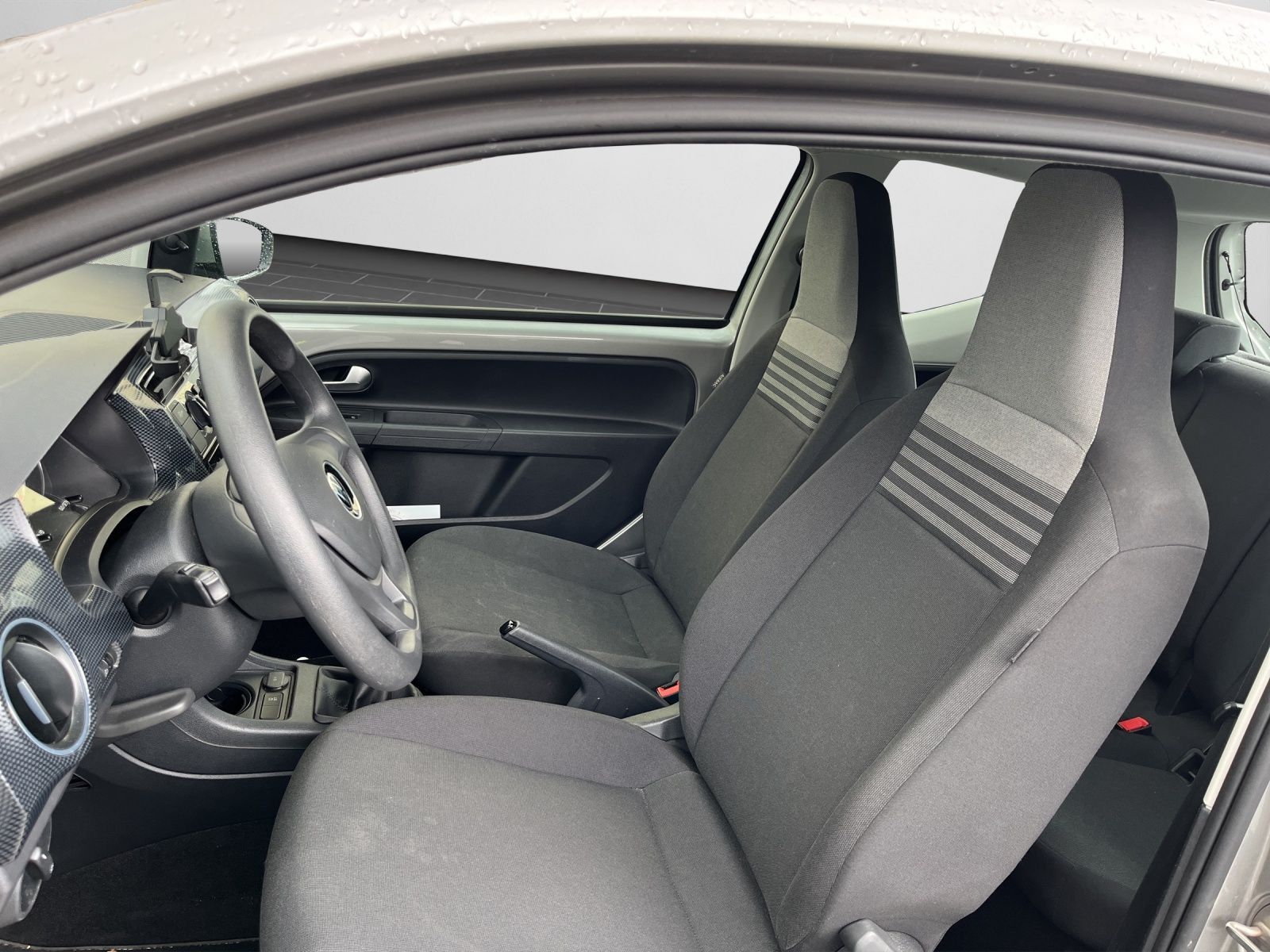 Volkswagen up! - Bild 13
