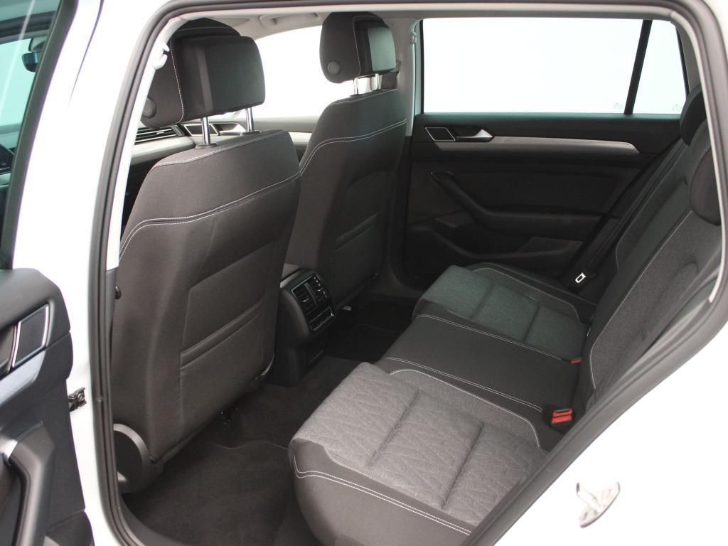 Volkswagen Passat GTE Variant 1.4 electric/TSI eHybrid 160k, миниатюра 10