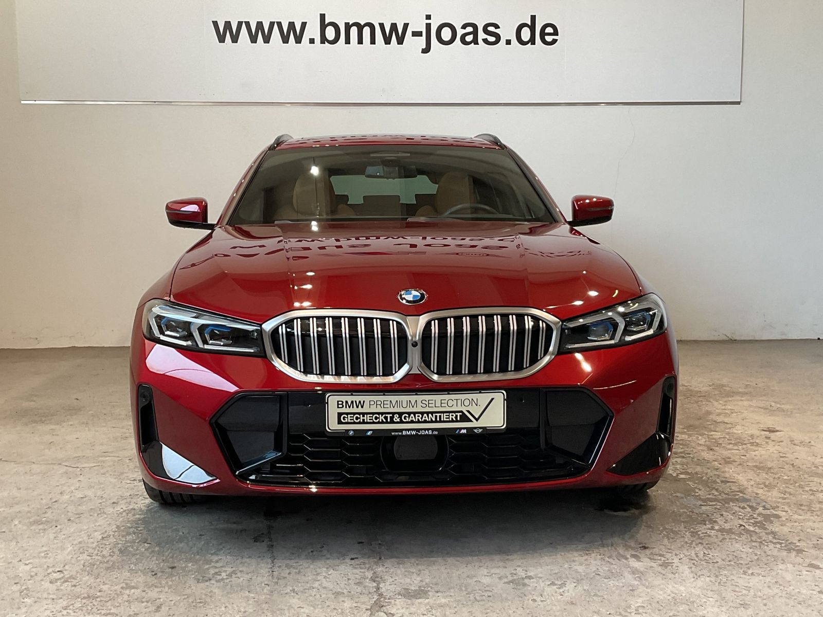Fahrzeugabbildung BMW 330i xDrive M Sportpaket | Panorama-Glasdach | H