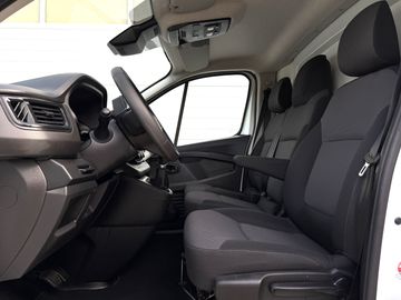 Renault Trafic - 8
