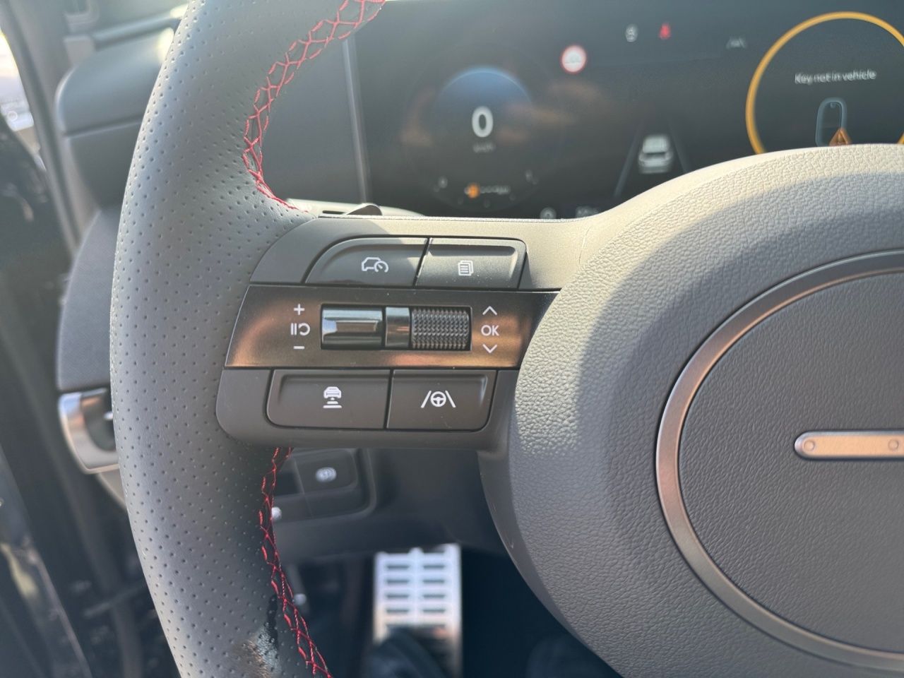 Fahrzeugabbildung Hyundai TUCSON N-LINE PANO*LED*4xSHZ*SCC*LHZ*NAVI*KEYL**