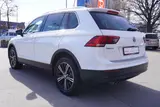 Volkswagen Tiguan 2.0 Comfortline LED Navi ACC Totwinkel - Volkswagen Tiguan in Leipzig