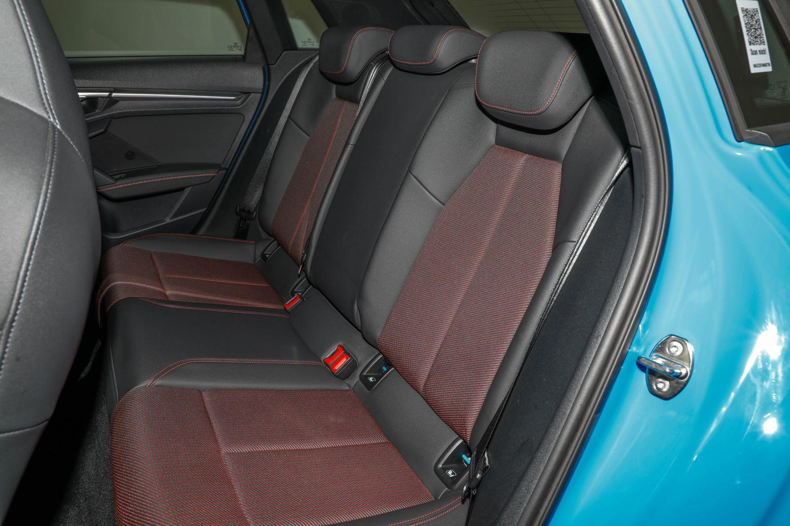 Audi S3 Sportback TFSI quattro B&O Virtual Matrix PDC, миниатюра 14