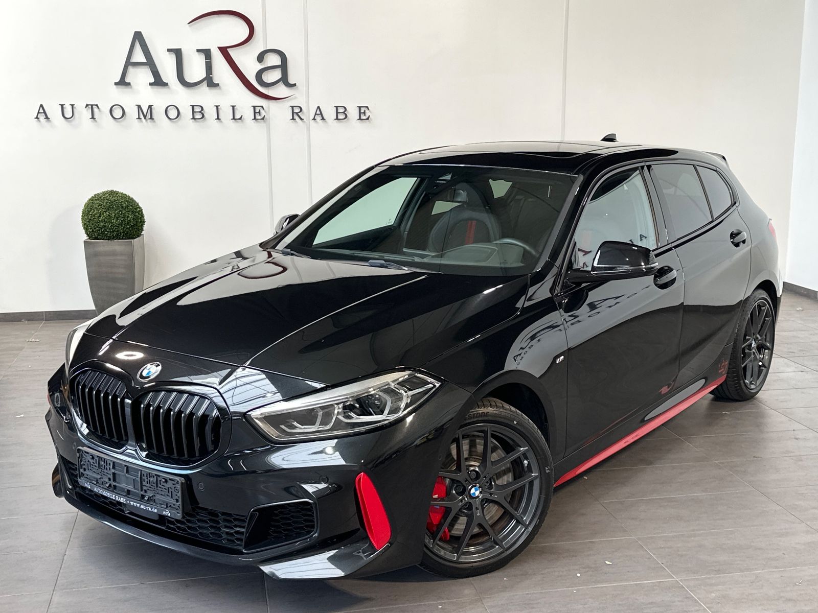 Fahrzeugabbildung BMW 128 ti Sport-Aut. NAV+LED+PANO+HUD+SHZ+PDC+DAB