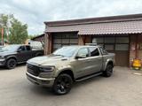 Dodge LARAMIE*4X4*LIFT*OFFROAD*AHK*NAVI*LED*SERVICE* - Dodge RAM
