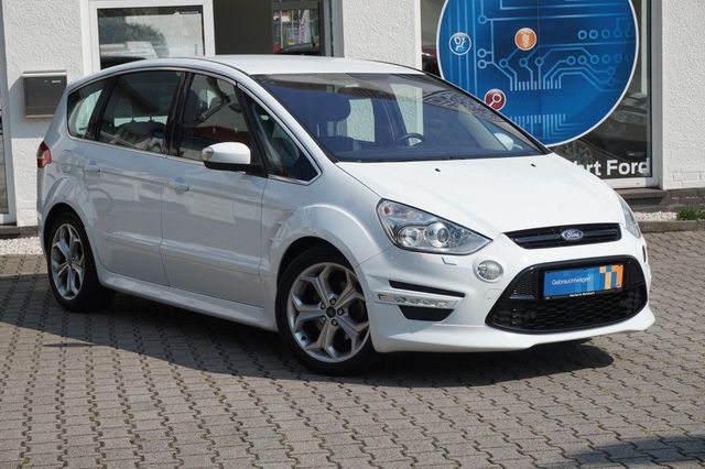 Ford S-Max 2.0 EcoBoost Titanium S