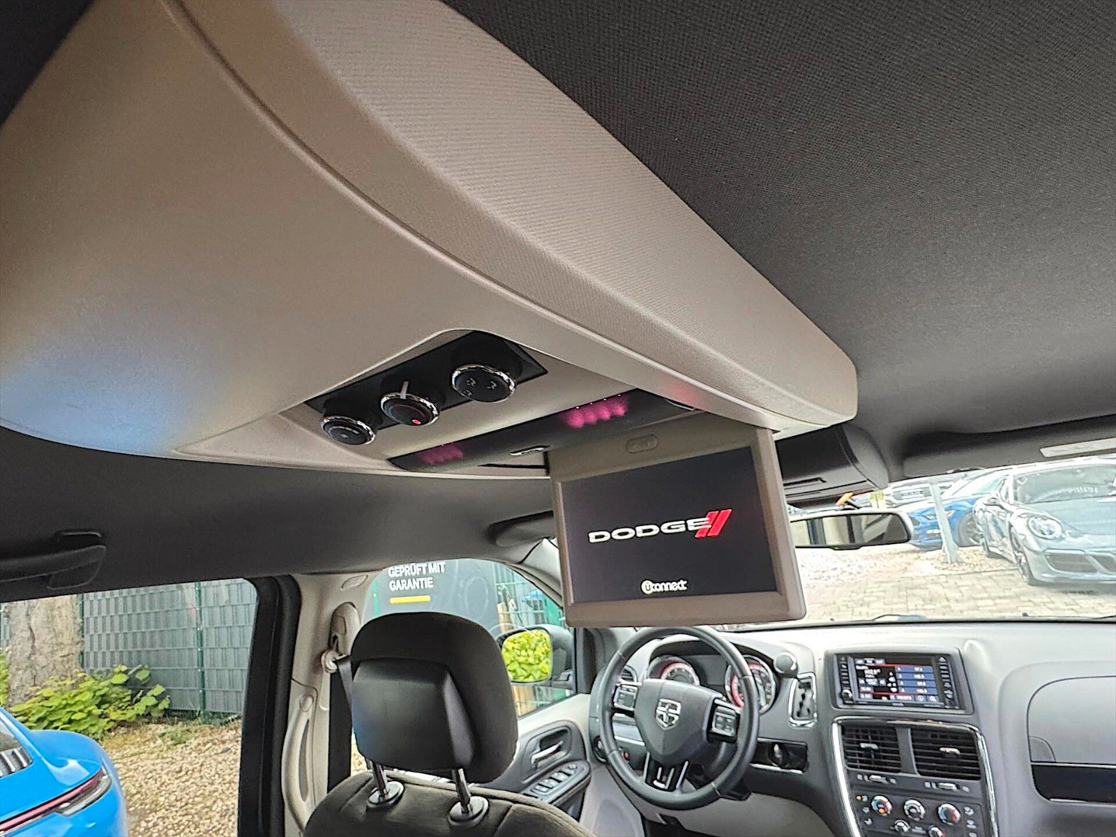 Fahrzeugabbildung Dodge Grand Caravan 3.6 V6 LPG *7 Sitze*Kamera*TÜV NEU