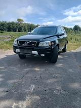 Volvo XC90  R-DESIGN AWD  7 Sitzer - Volvo XC90 aus 2013: Geländewagen