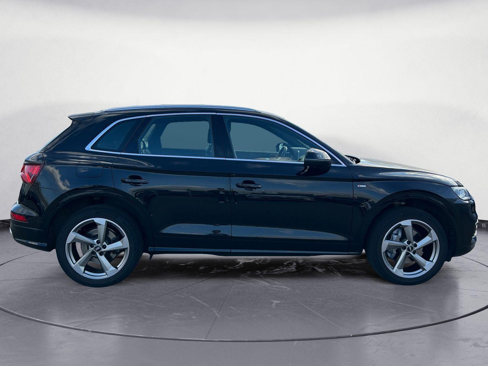 Audi Q5 45 TFSI quattro S tronic sport S-line
