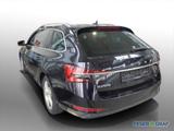 Skoda Superb Combi 2.0TDI Style DSG AHK ACC Standheizu - Skoda Unfallwagen