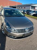 Volkswagen Passat CC Automatik USA - Volkswagen Passat CC mit Benzin-Antrieb: Limousine, Automatik