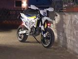 Husqvarna 701 + Tuning (Akrapovic + Air Intake +++) - Offers