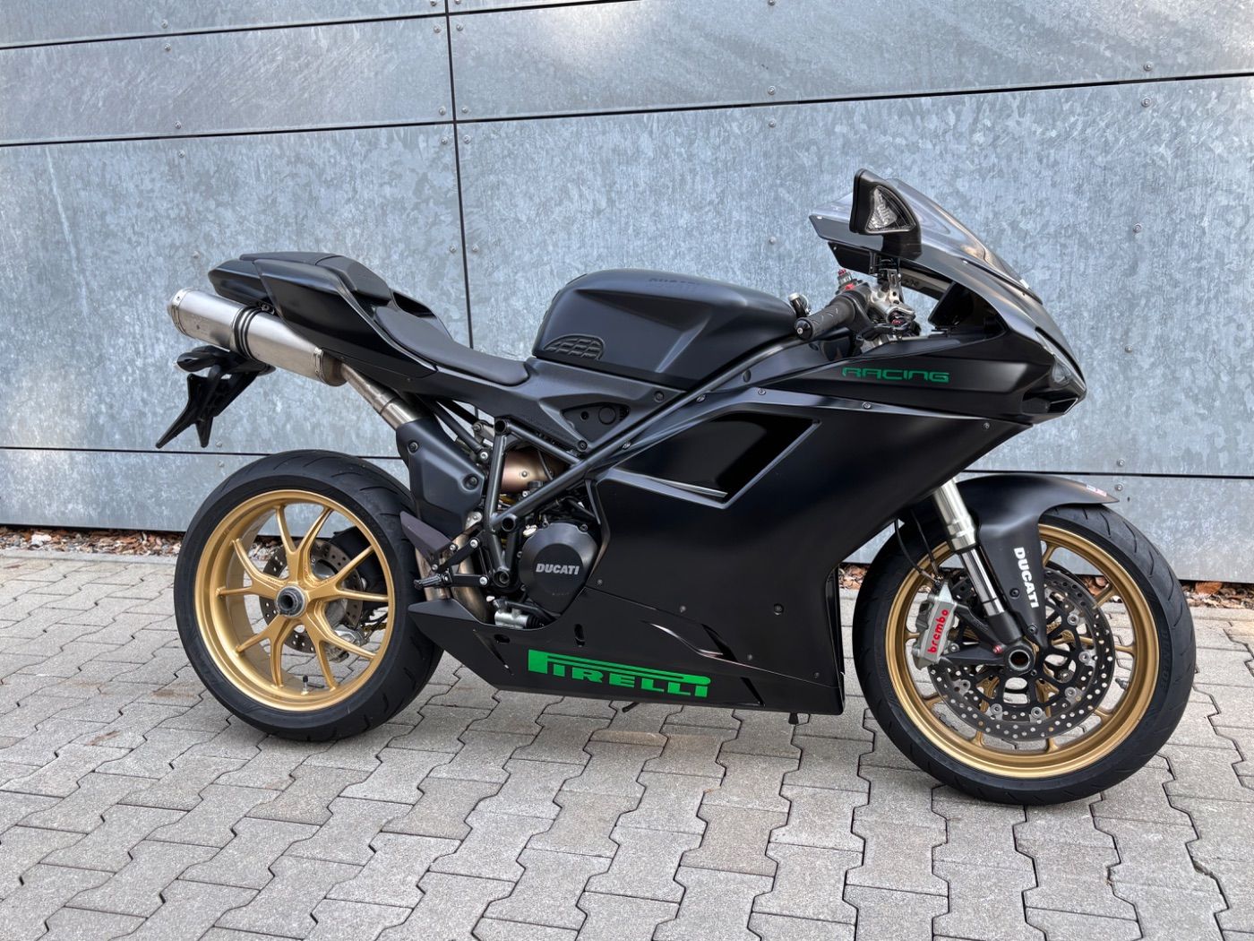Fahrzeugabbildung Ducati 848 EVO