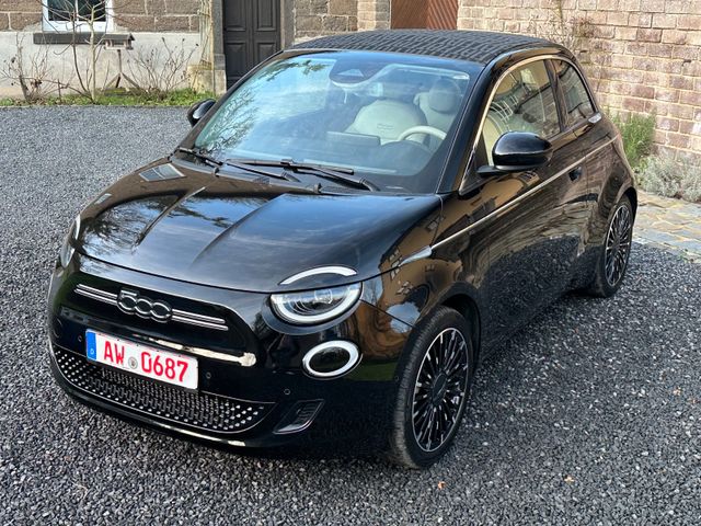 Fiat 500e Cabrio La prima 1Hand Kamera 360° LED 42kWh