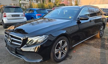 Mercedes E 200 - 3