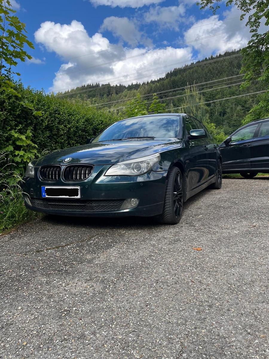 BMW 530i 