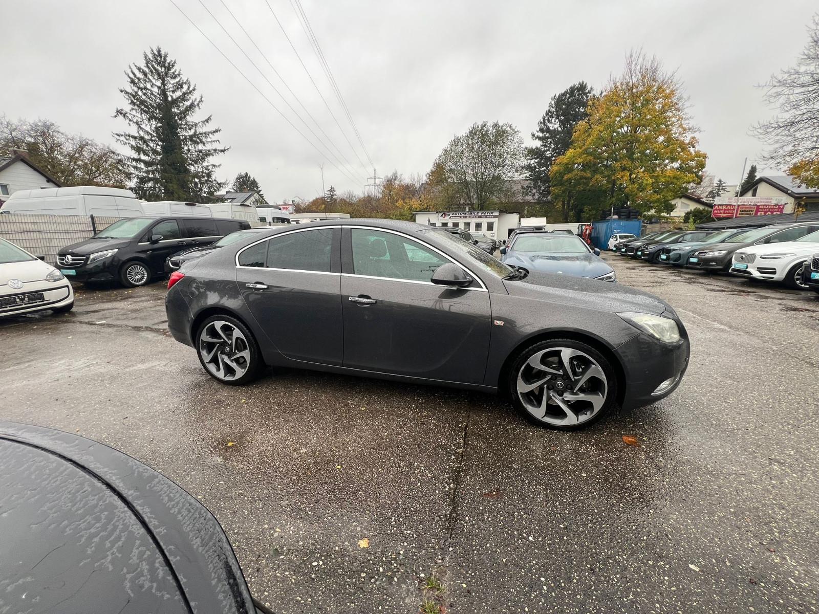 Opel Insignia A Lim. Innovation 4x4*Leder*Navi*Xenon