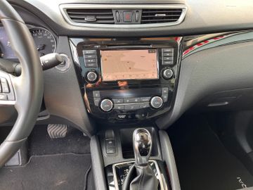 Fahrzeugabbildung Nissan Qashqai N-Connecta