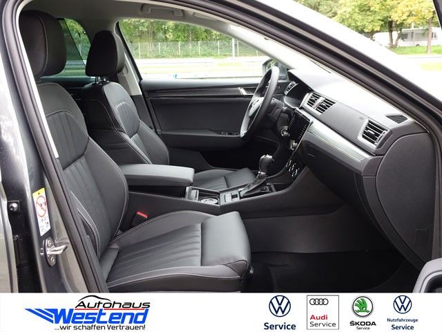 Fahrzeugabbildung SKODA Superb Combi Style 2.0 TDI DSG 4x4 147 kW Navi L