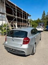 BMW 120 Baureihe 1 Lim. 120d - BMW 120 aus 2007: 120d