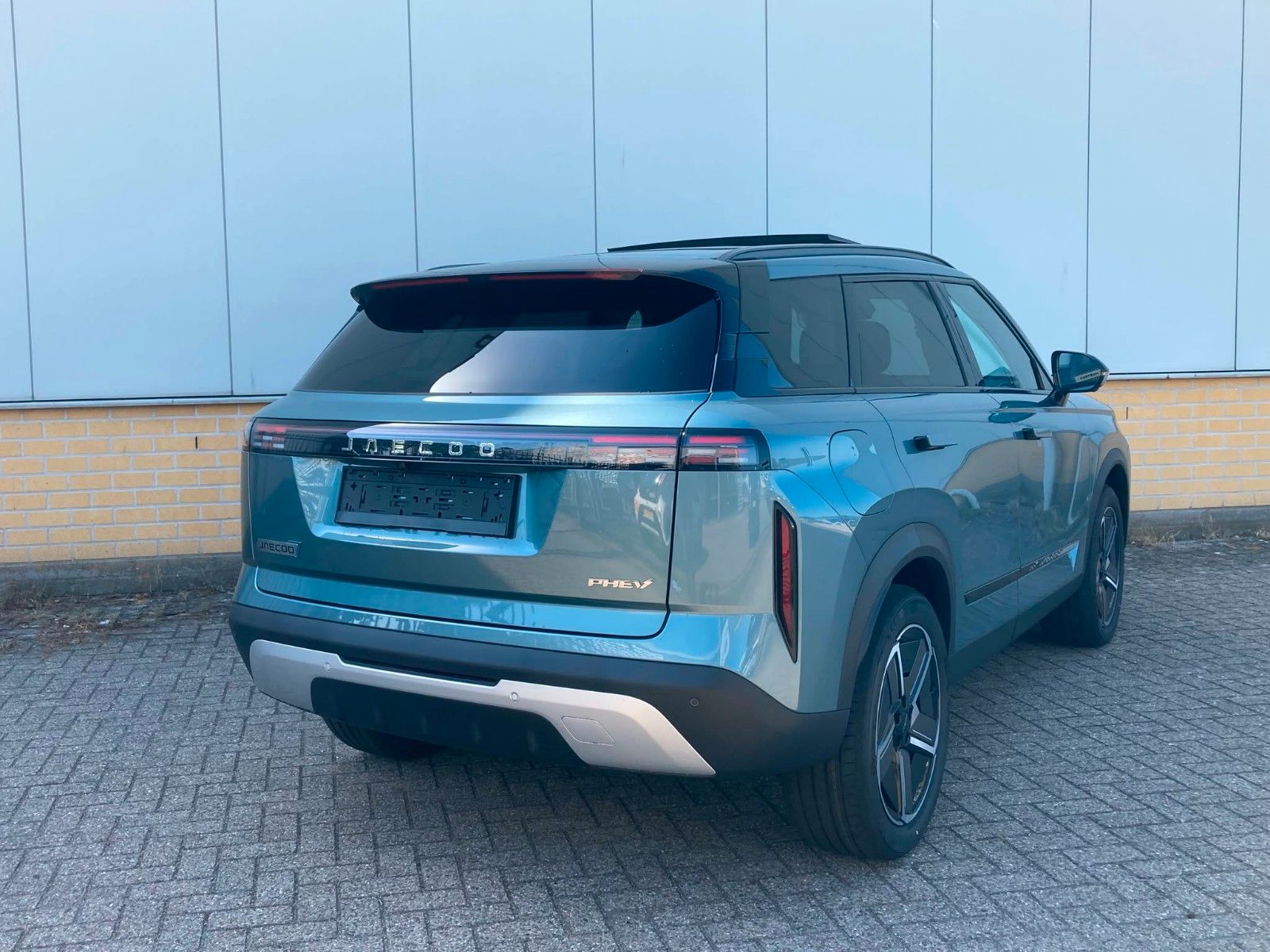 Fahrzeugabbildung JAECOO 7 1.5 TGDI PHEV 255 kW Exclusive/Sofort
