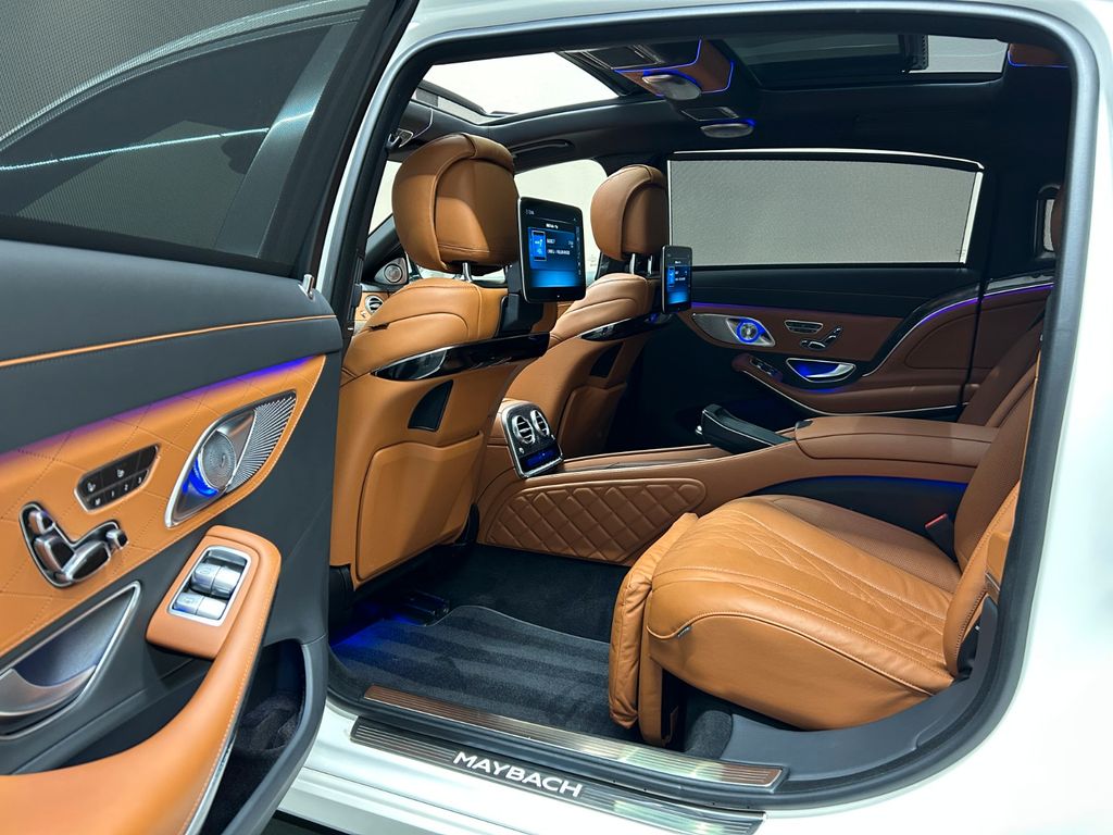 Mercedes-Benz S 560 S560 Maybach 4M *CHAUFFEUR PAKET*FOND-TV*MASSAGE