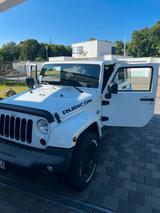 Jeep Wrangler 2,8 CRD Sondermodell Arctic - Jeep Wrangler aus 2012 mit Diesel-Antrieb