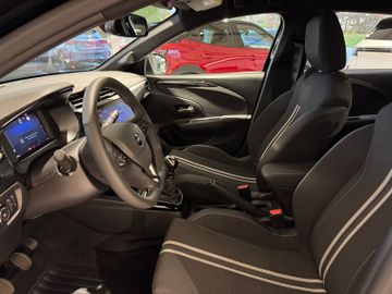 Bild 7 Opel Corsa F GS 100PS KAMERA SITZHEIZUNG