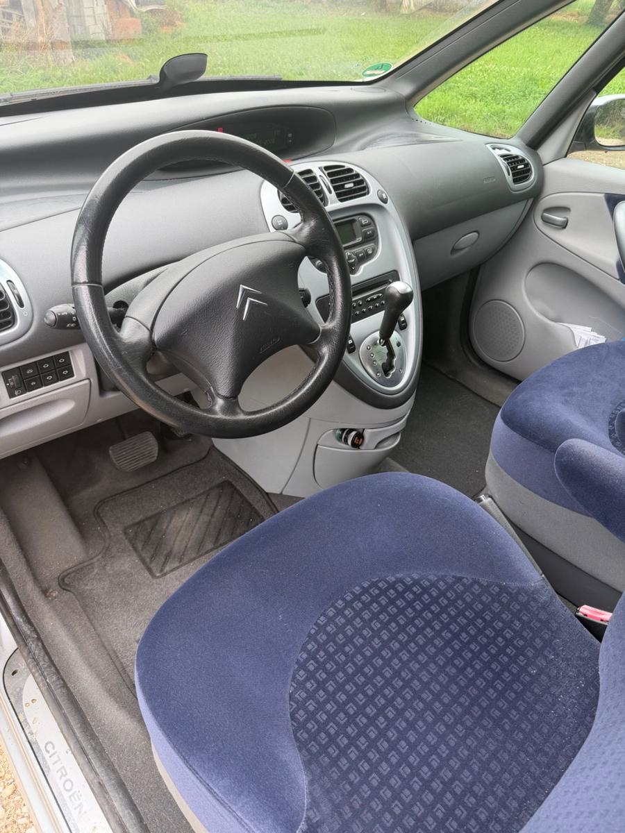 Citroën Xsara Picasso 2.0 16V Exclusive Autom. Exclusive