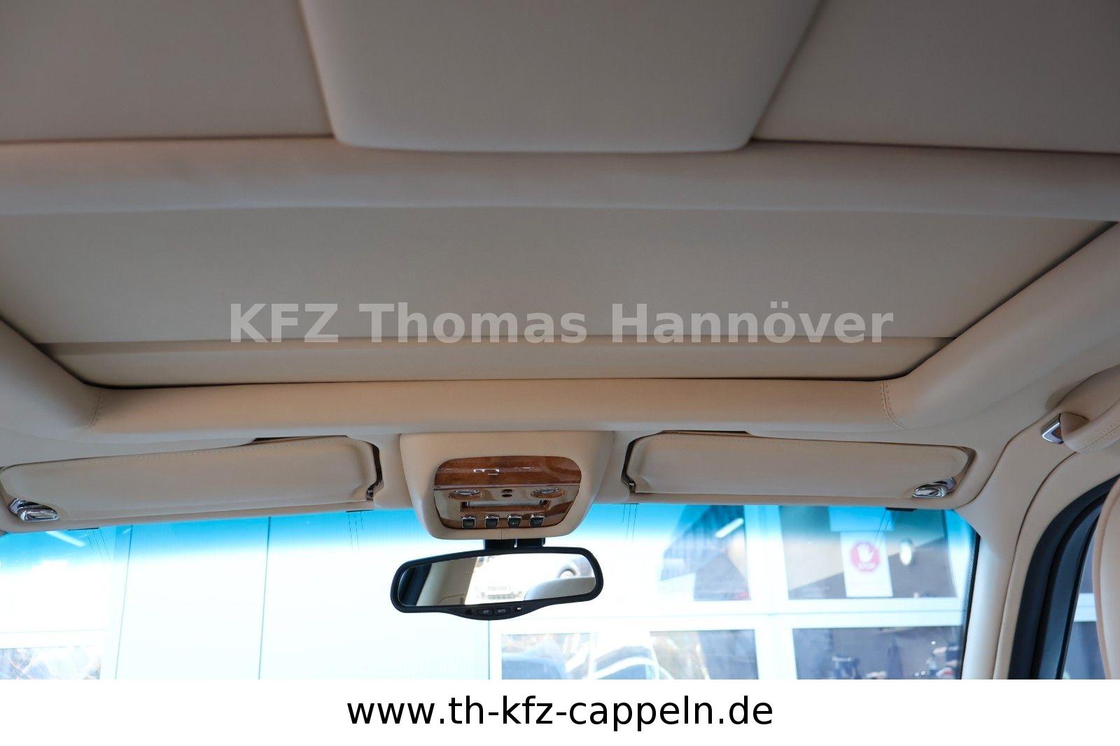 Car Image 36