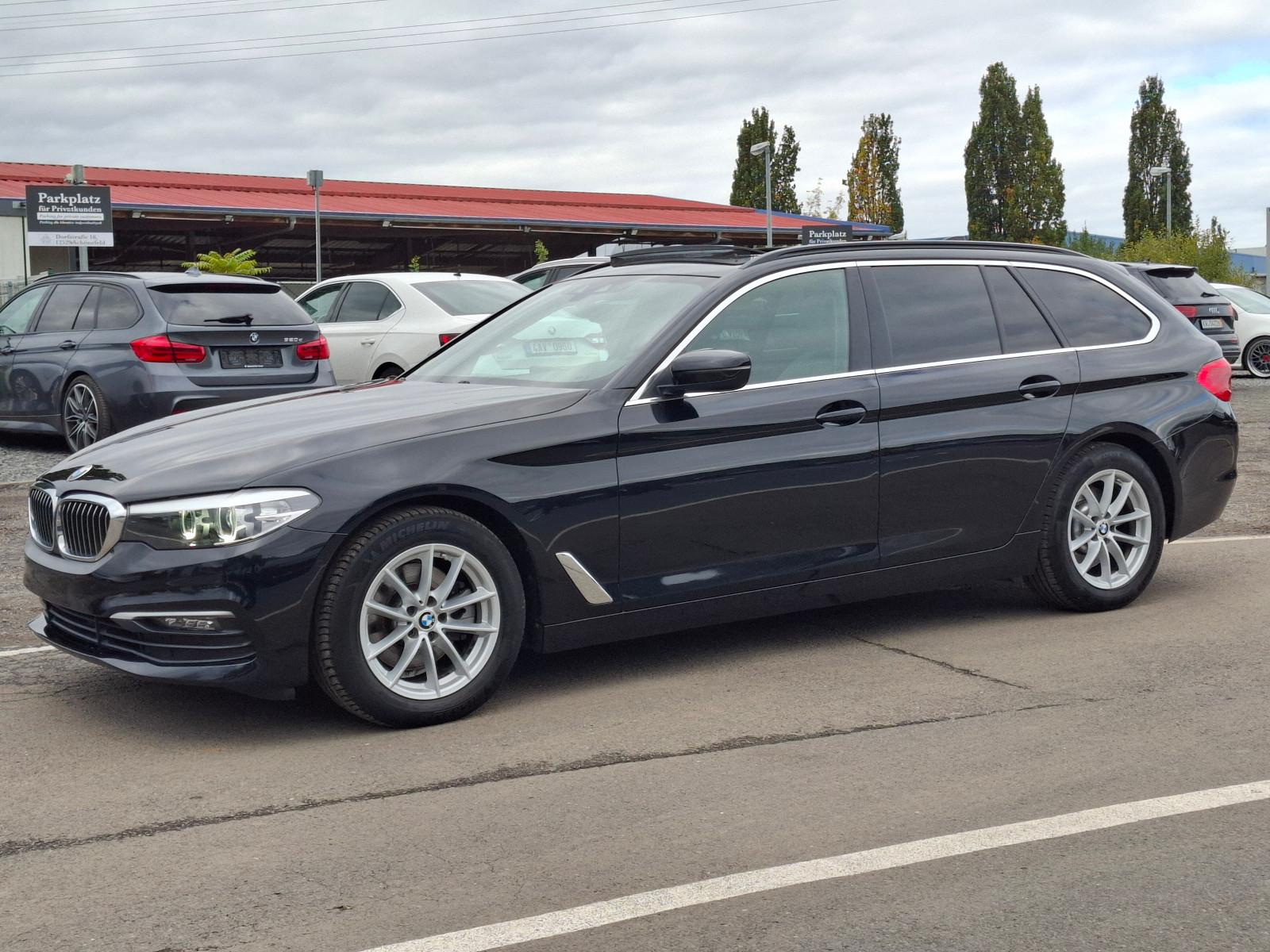 BMW 520dATouring.Panorama.Leder.Kamera.Ambiante.LED