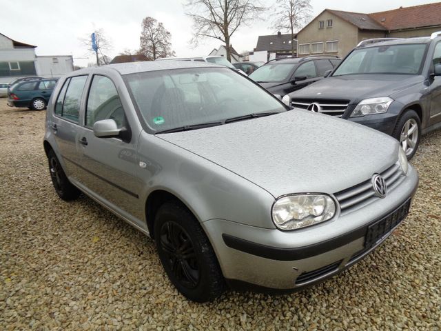 Volkswagen Golf IV Lim. Special    Klima       5 trg.