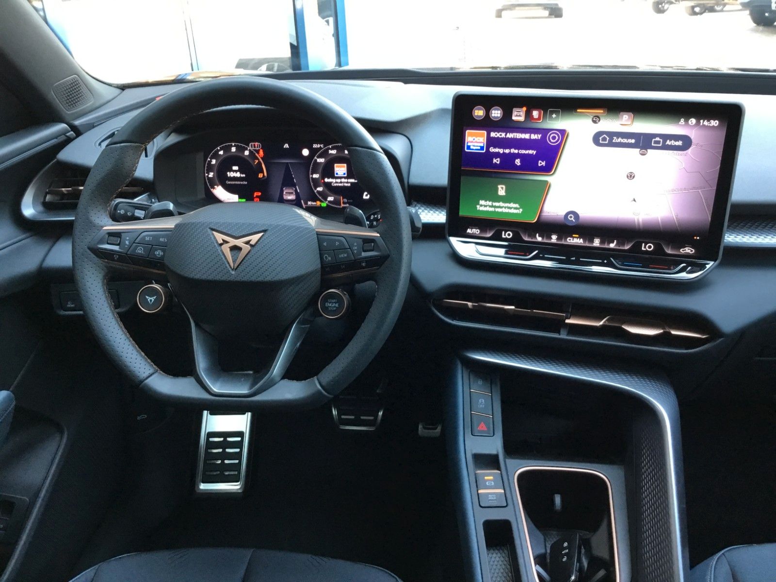 Fahrzeugabbildung CUPRA Terramar 1.5 eTSI DSG+AHK+360°+Headup+ACC